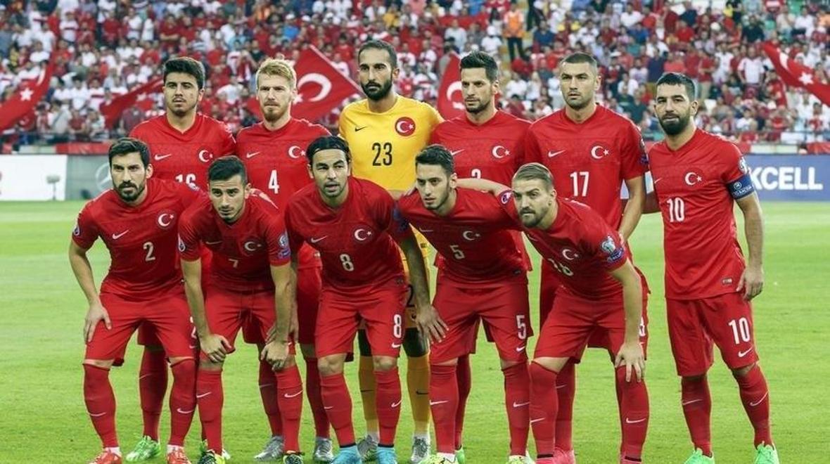 冰岛队将对阵土耳其，争取晋级的简单介绍