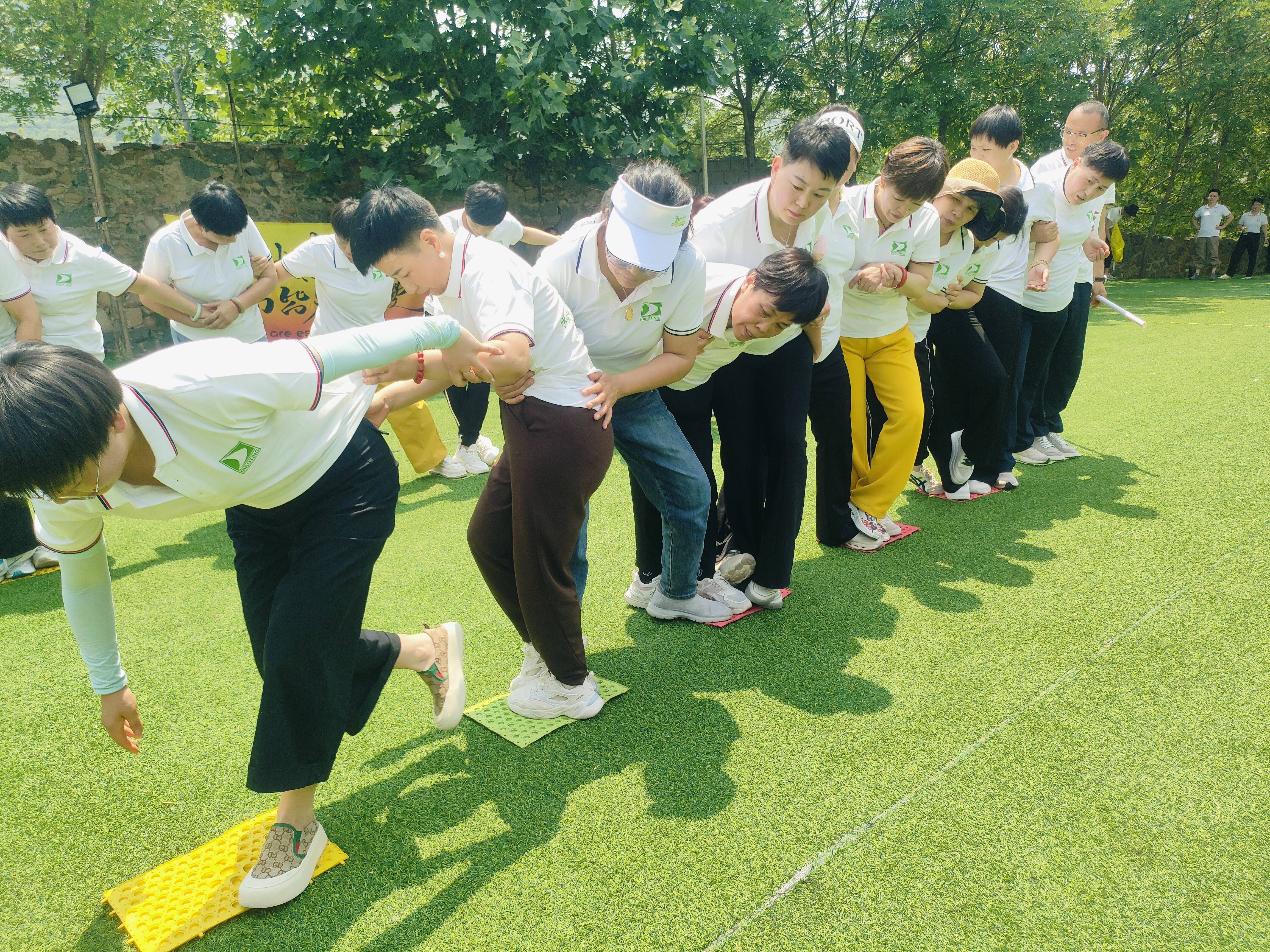 开云体育官方网站-河北比赛前心理健康训练打造超强团队战术的简单介绍