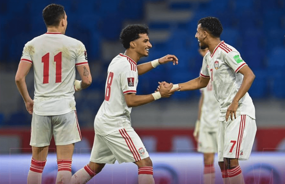 包含华沙球队主场大胜，积分榜排名上升的词条