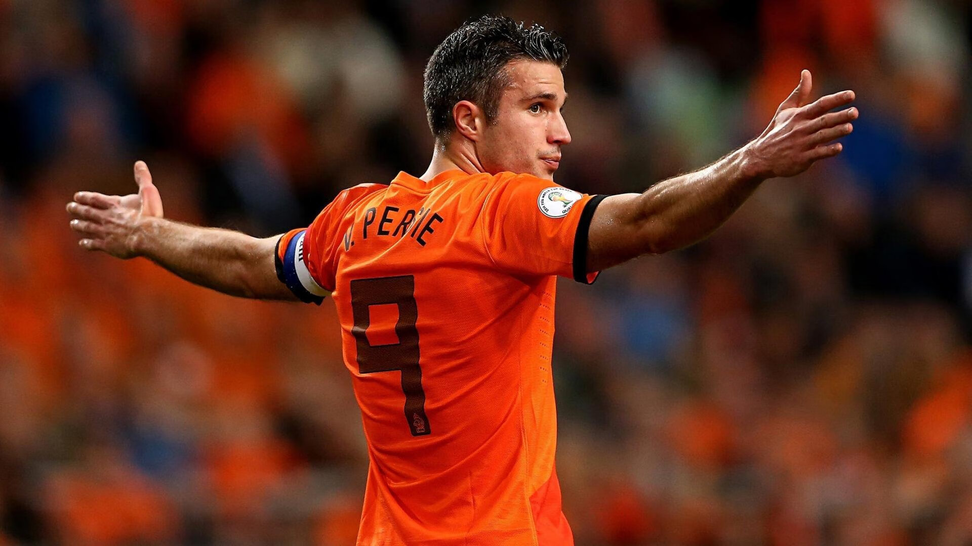 开云体育app-从北非沙漠到亚平宁巅峰，金玟哉的统治力如何跨越赛场定义现代后卫