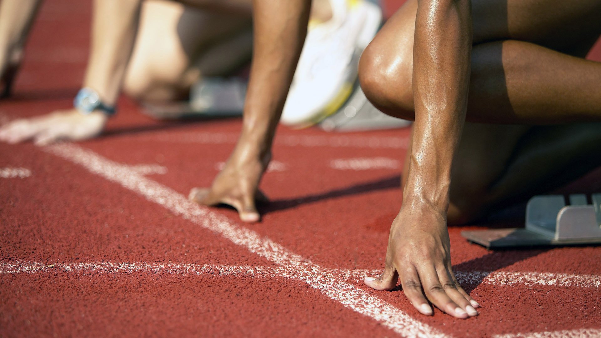 从乌拉圭翻盘阿根廷到凯恩扛起全队，逆境中的领袖如何改写剧本